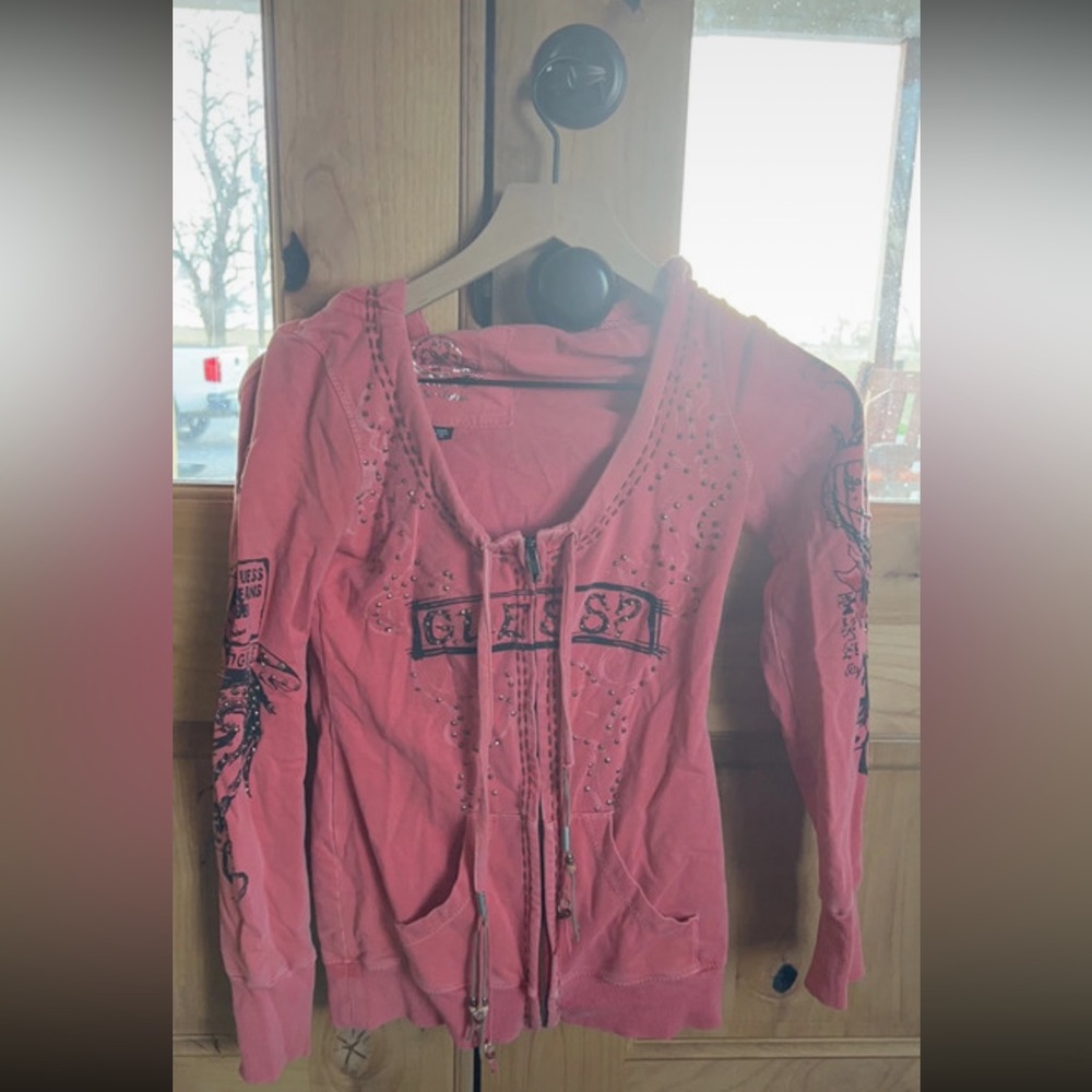 🩵SOLD🩵 Guess zip up sweatshirt